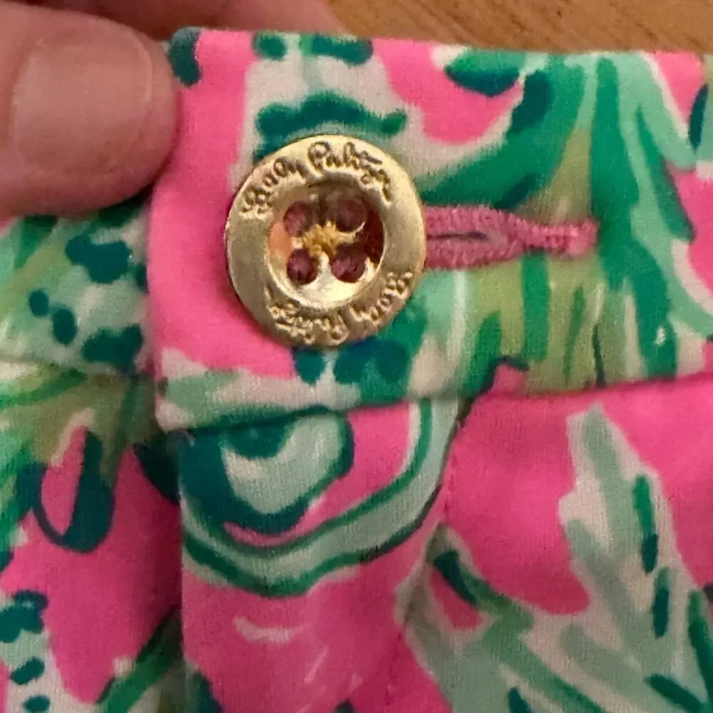 Lilly Pulitzer Chino shorts 
